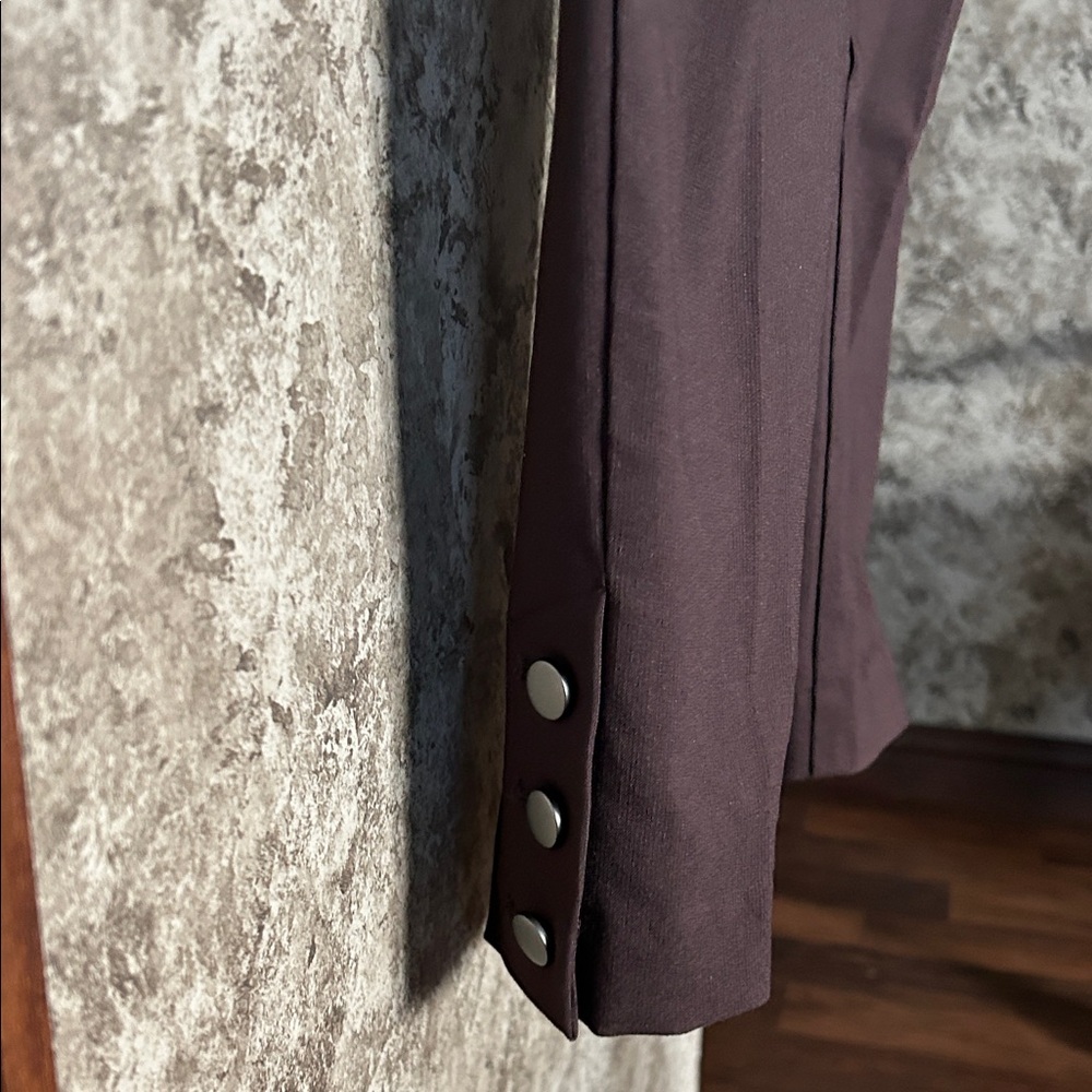 Van Heusen Womens Dark Brown Chinos -Size 0 Short. Pull on. - Picture 4 of 10